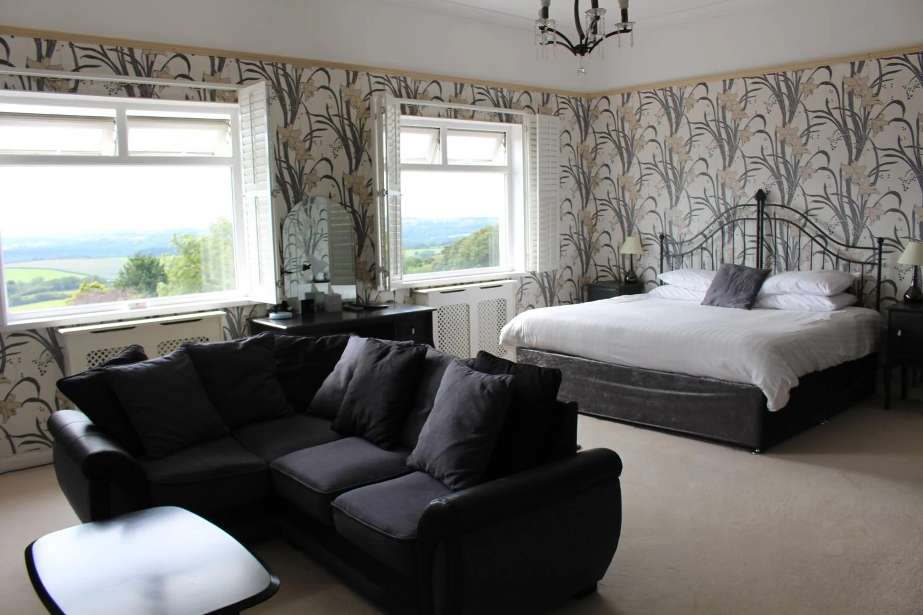 Photo of the whole room, Bed in The Moorland Hotel