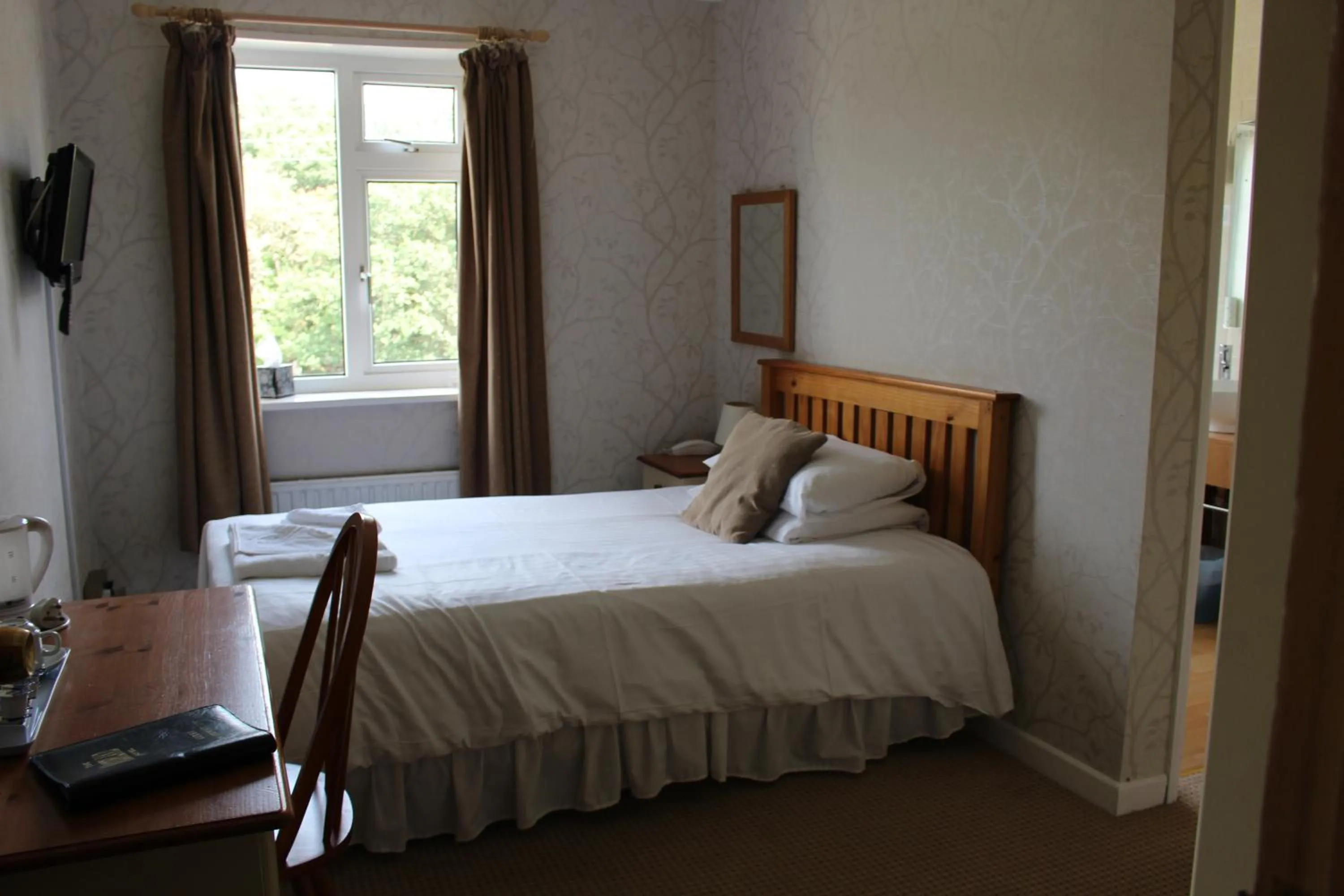 Bedroom, Bed in The Moorland Hotel