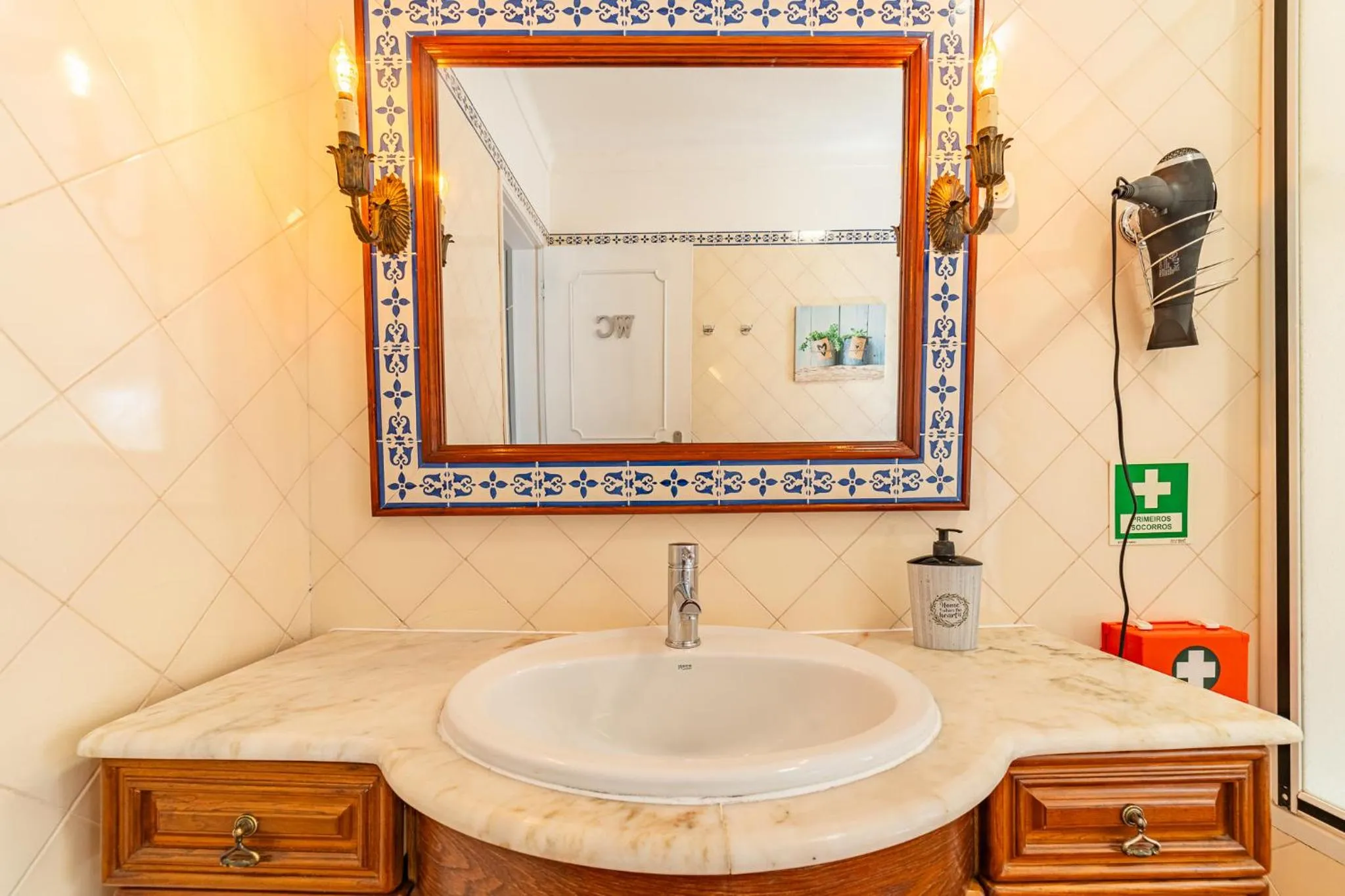 4Ever Palace Design&Nature