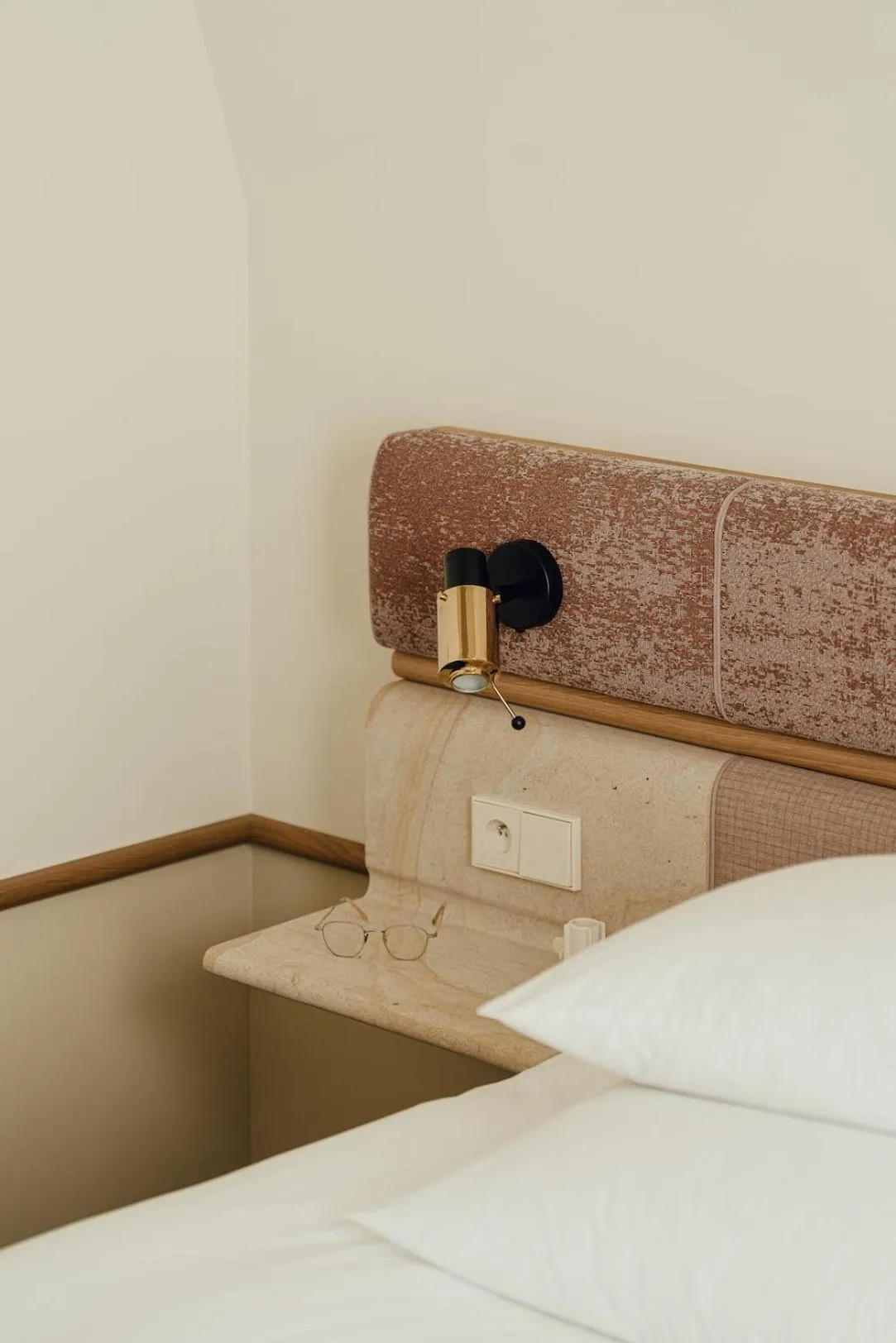 Bed in PURO Hotel Poznań Stare Miasto