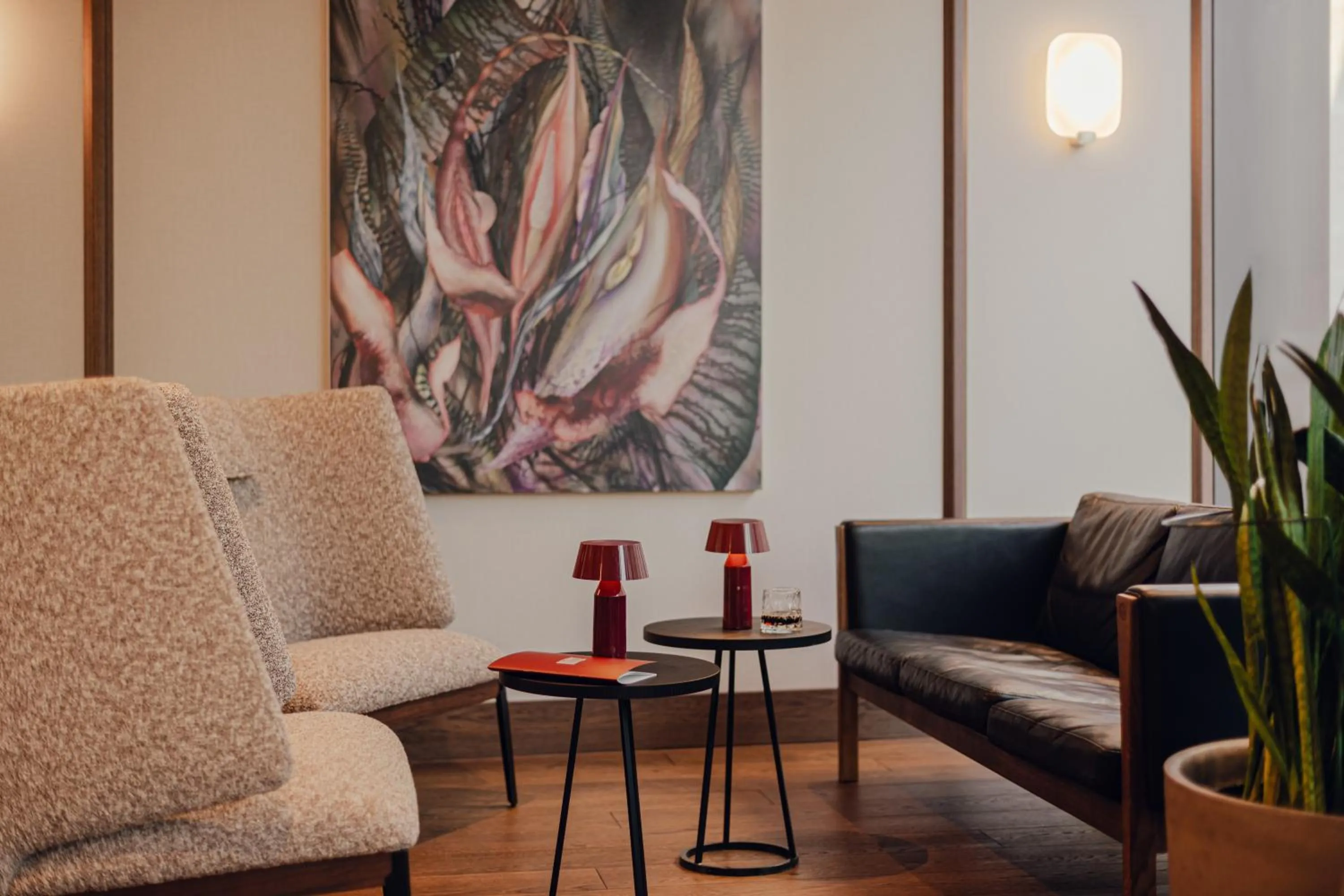 Restaurant/places to eat in PURO Hotel Poznań Stare Miasto