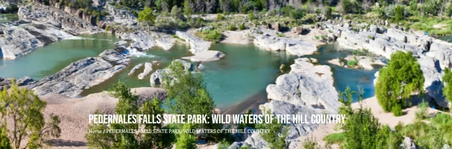 2 Kings Hot Tub Modern Cottage Hill Country