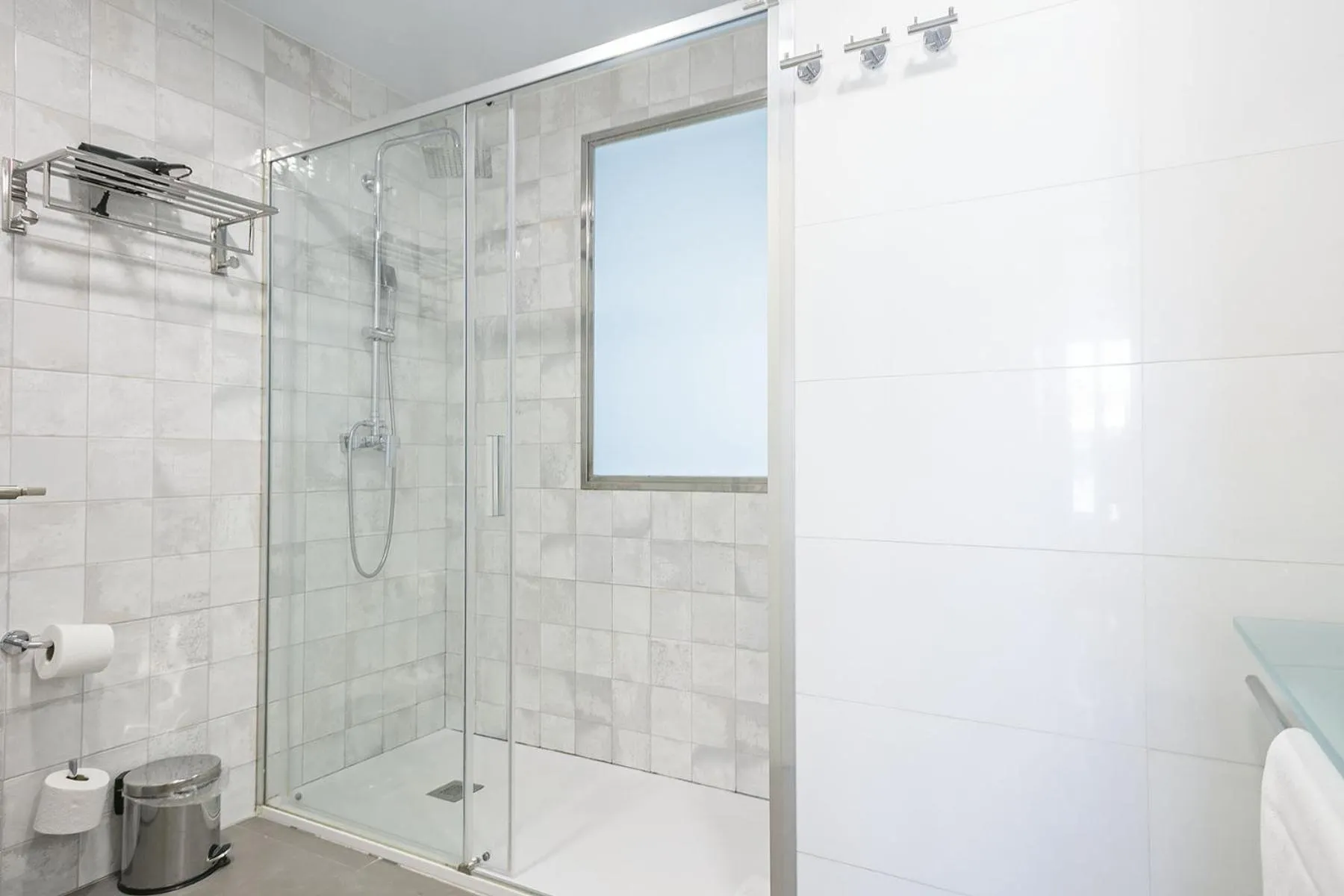 Bathroom in Ola Living Plaza Catalunya