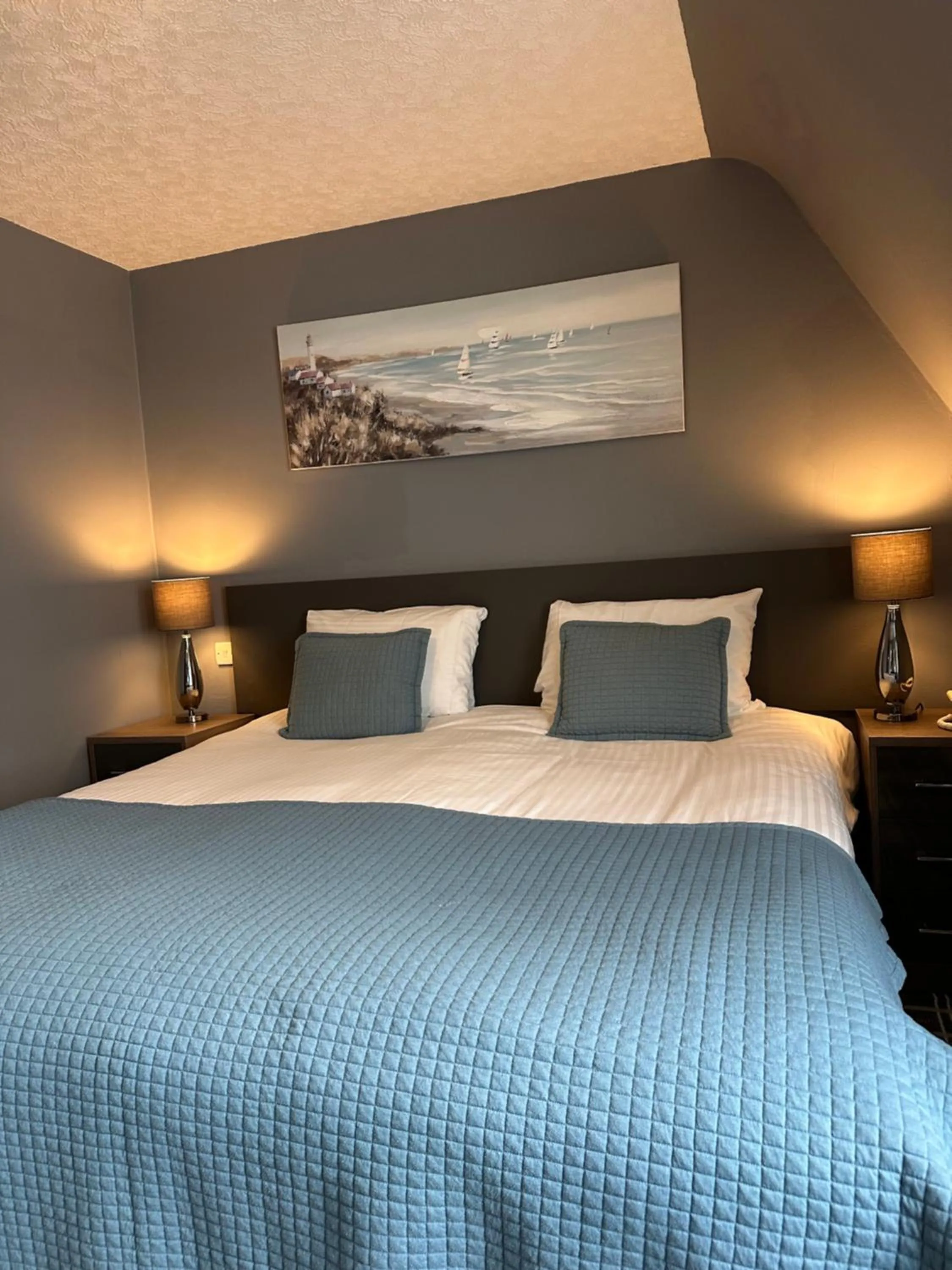 Bed in Cullen Bay Hotel