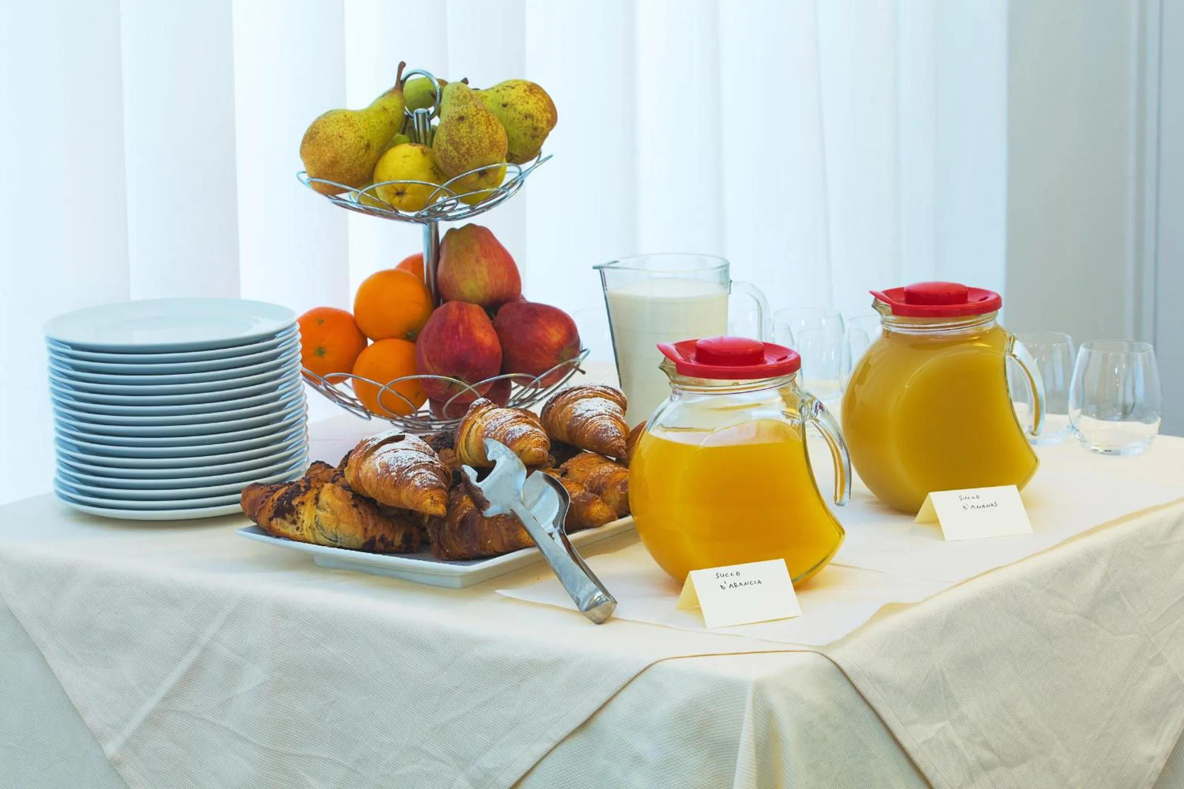 Food in Hotel Mainè