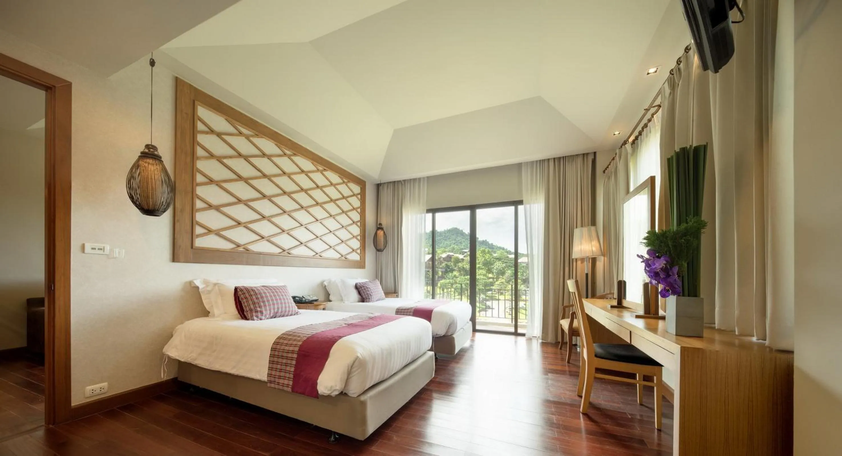 Bedroom, Bed in Patravana Resort