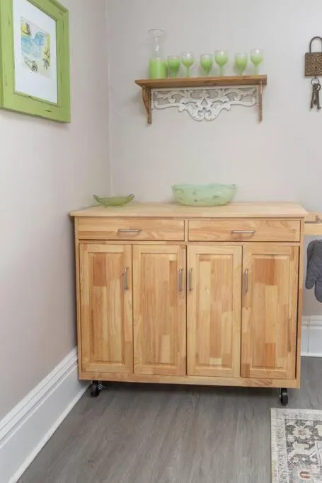 Historic 2 KING BED 1 Bath Near Downtown Spokane