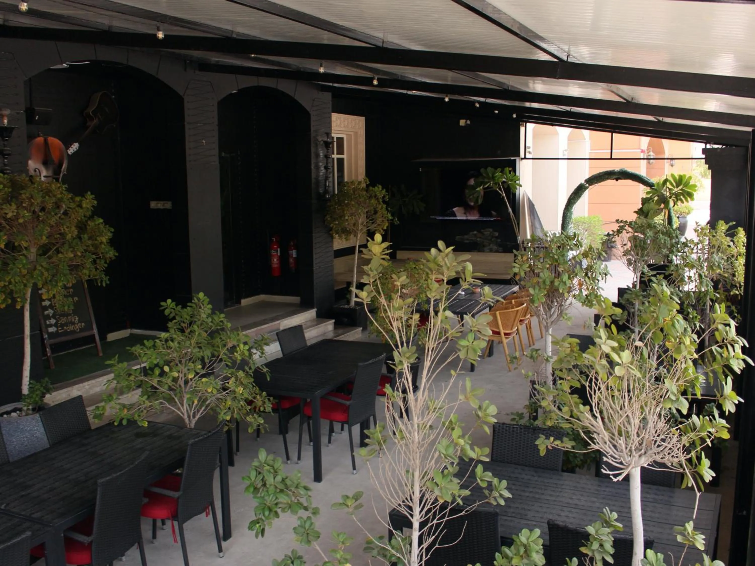 Restaurant/places to eat in Mughal Suites