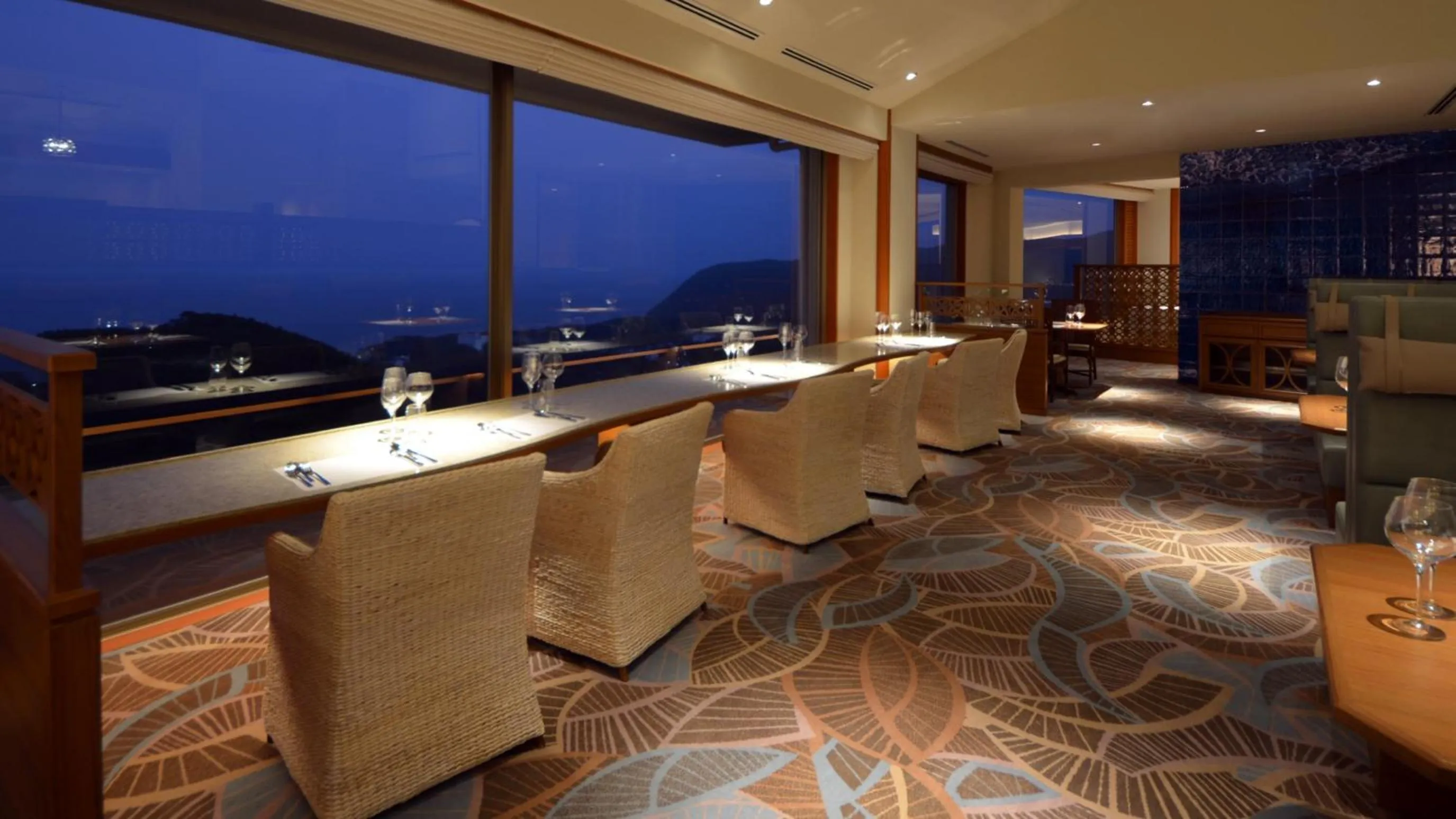 Izu Hotel Resort & Spa