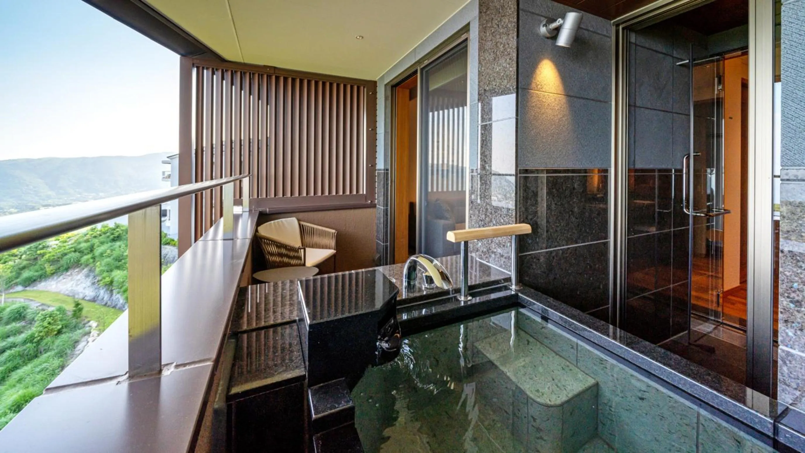 Izu Hotel Resort & Spa