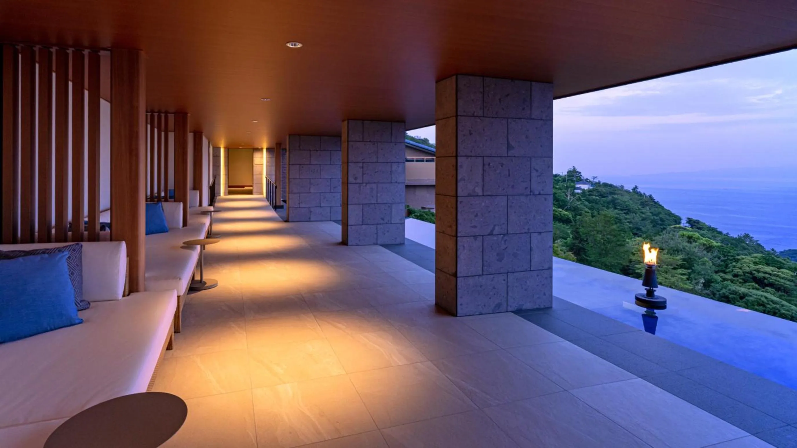 Izu Hotel Resort & Spa