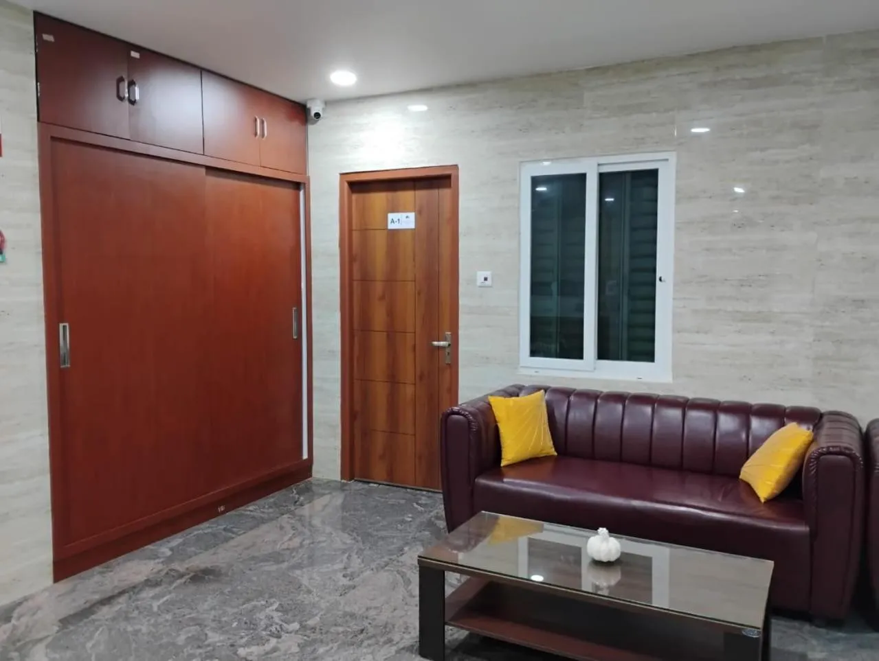 Lounge or bar in The Paradise Guest Inn