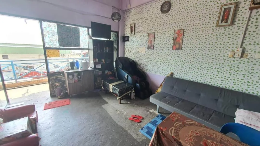 Lobby or reception in Hotel O Penginapan Almera