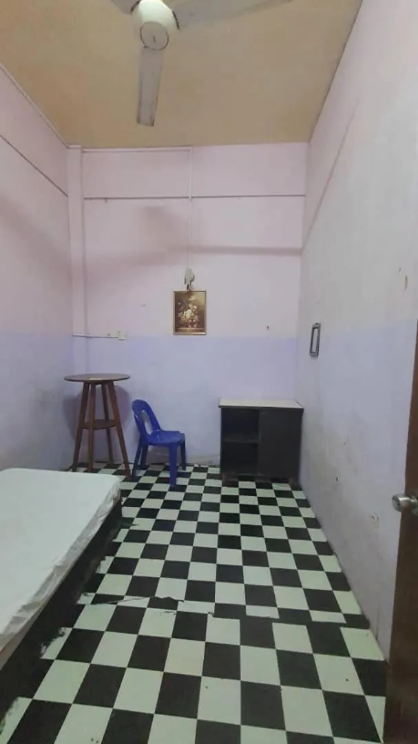 Bedroom in Hotel O Penginapan Almera