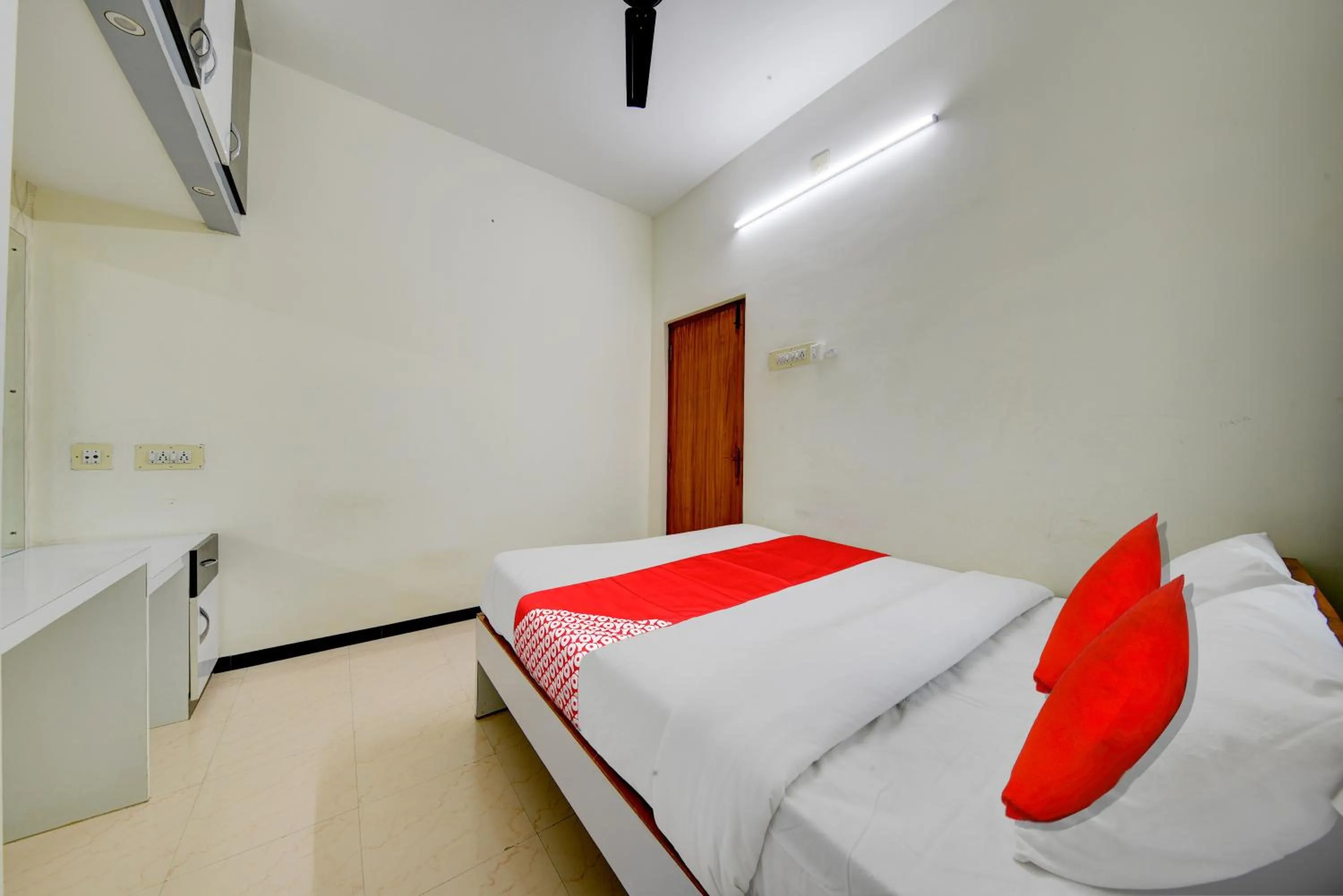 Bedroom, Bed in SMS Homes