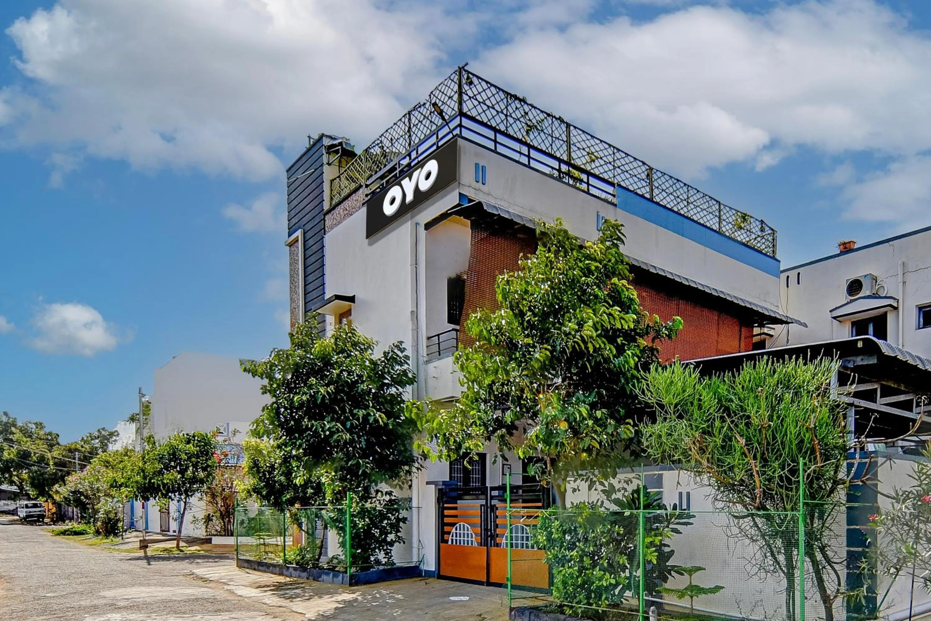 Facade/entrance in SMS Homes