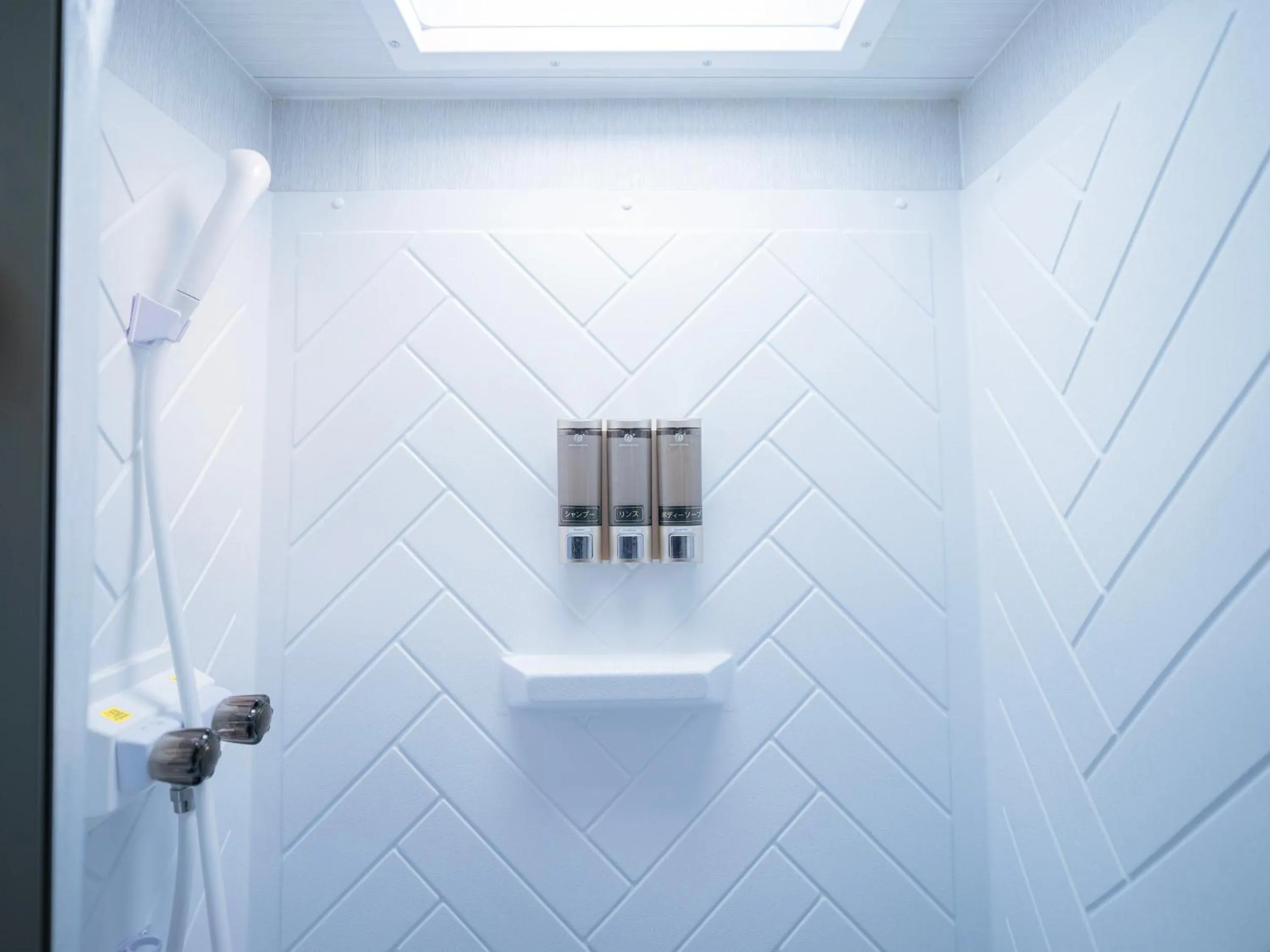 Shower in Gramercy Village 山中湖 Glamping &Sauna