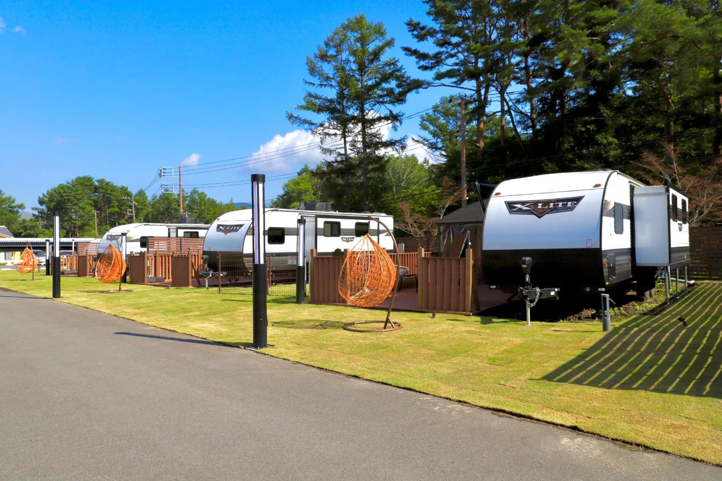 Property building in Gramercy Village 山中湖 Glamping &Sauna