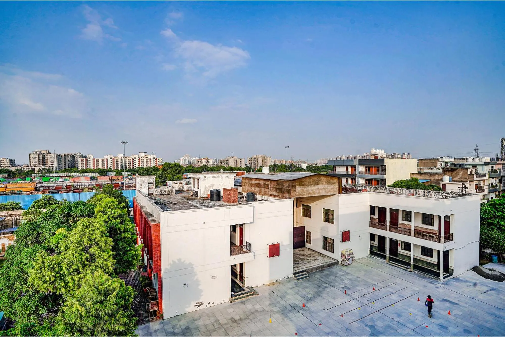 Property building in FabExpress Vasundhara Suits