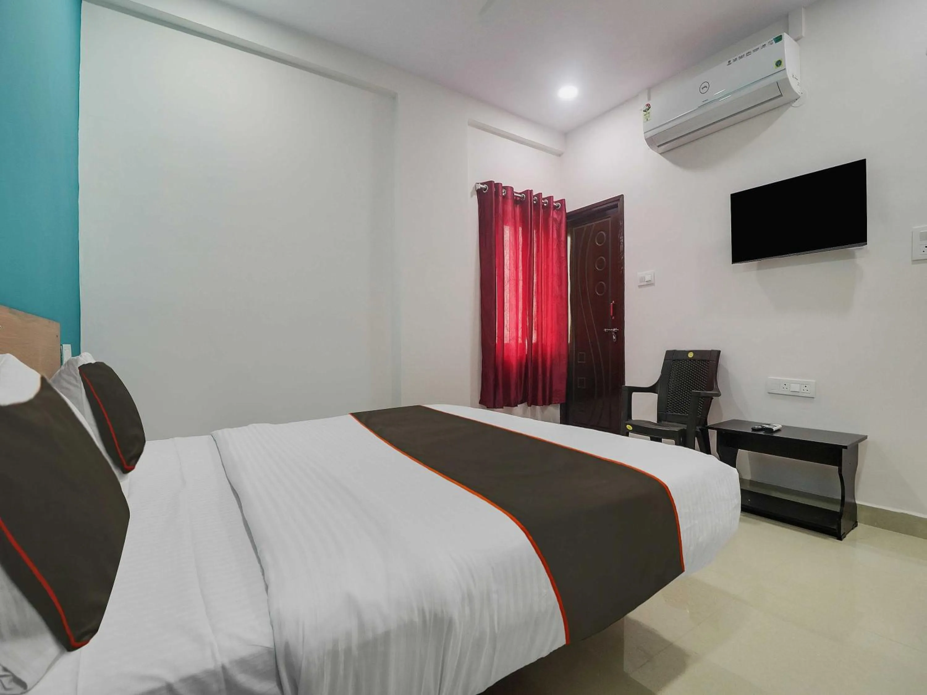 Bedroom, Bed in Collection O Rbs Kothapet-nagole Road