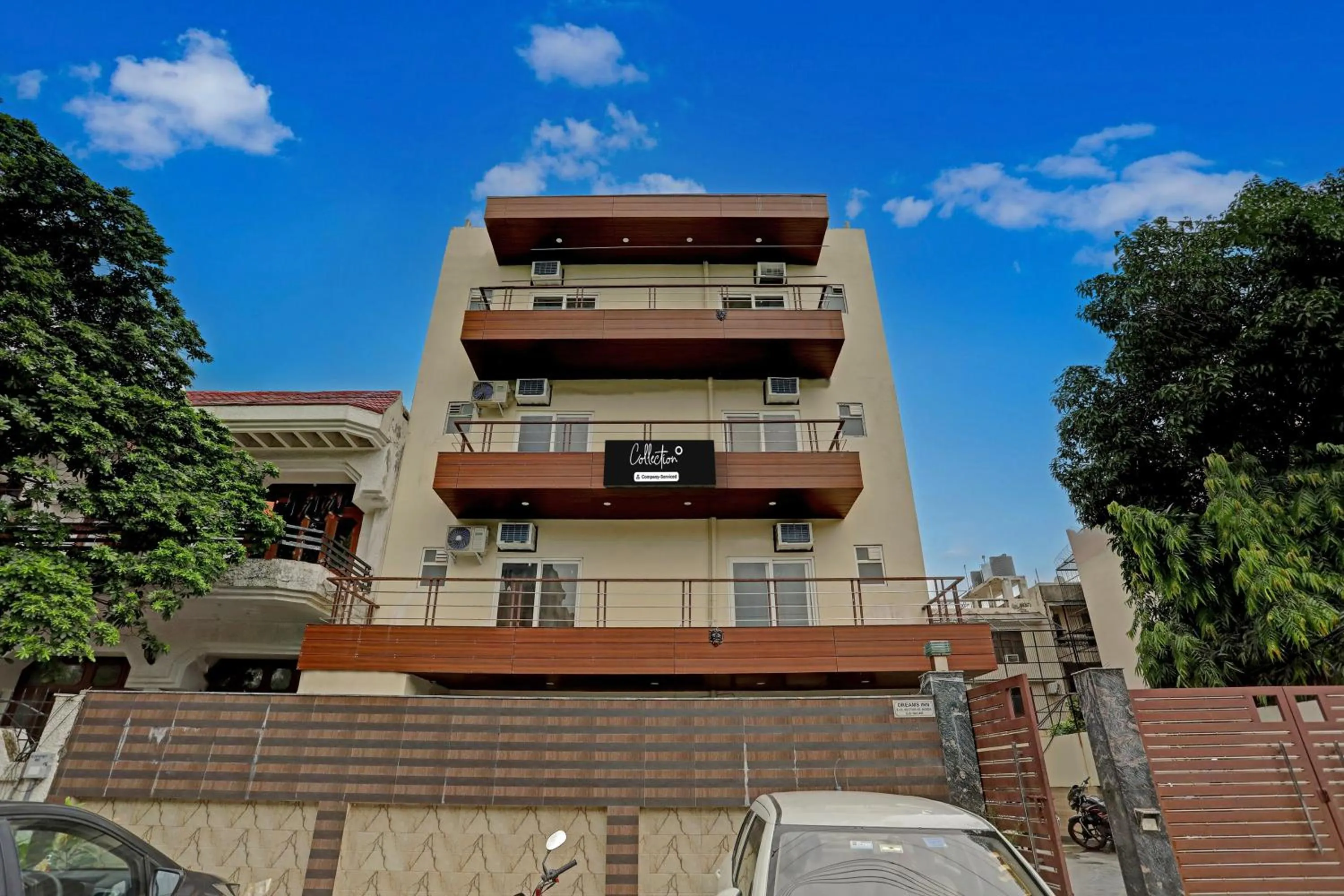 Facade/entrance in Super Collection O Sector 55 Noida Near Noida Stadium