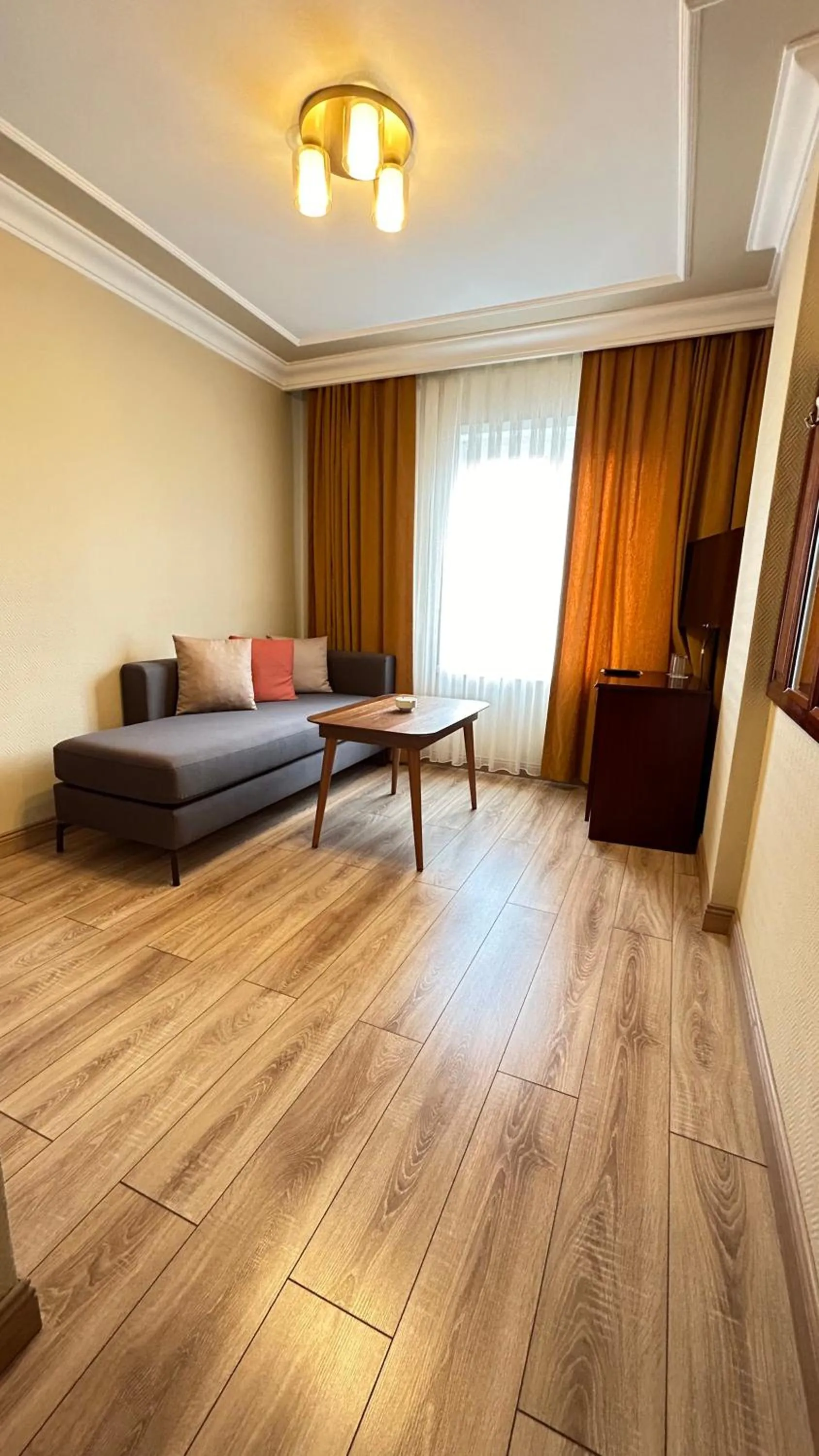 Living room in Grand Hotel Seferoğlu