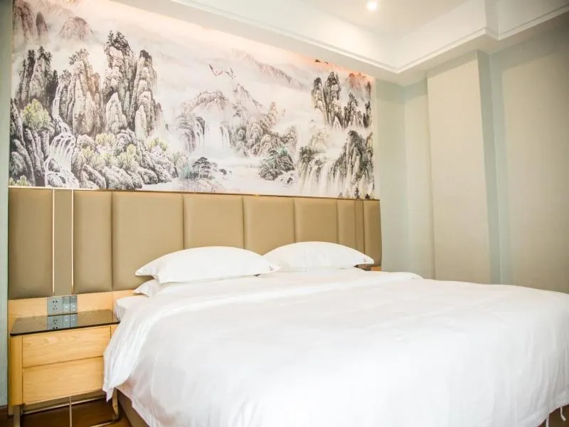 Bed in GreenTree Eastern Hotel Anshun Anshun Zhenning Huangguoshu