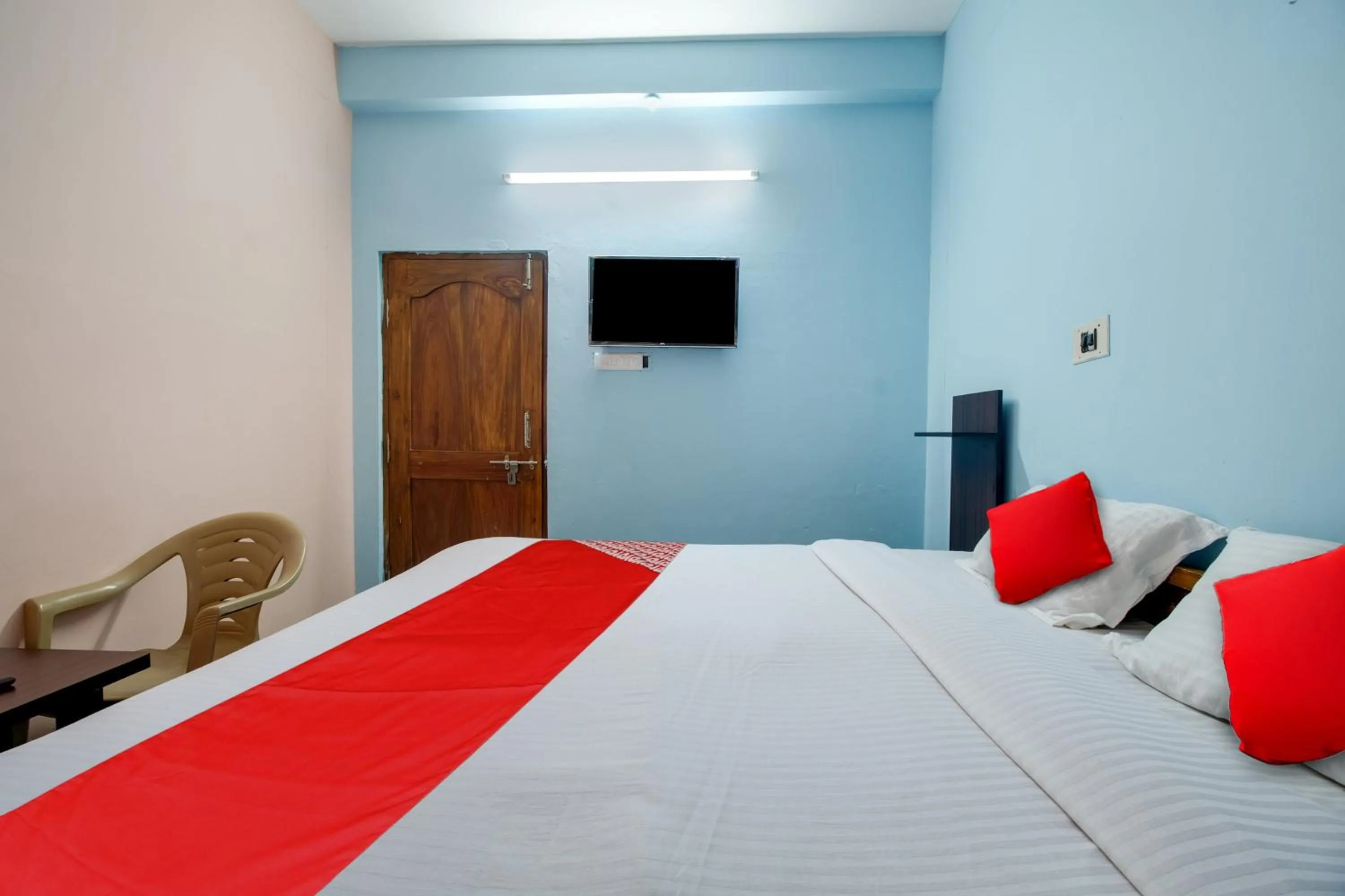 Bedroom in Hotel O Guest Inn 2