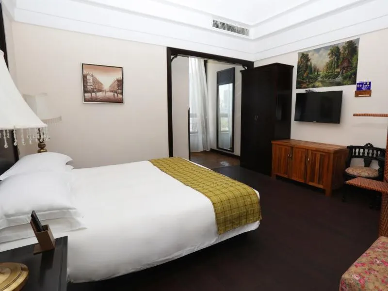 GreenTree Eastern Hotel Yueqing Shifu Chenmu Square