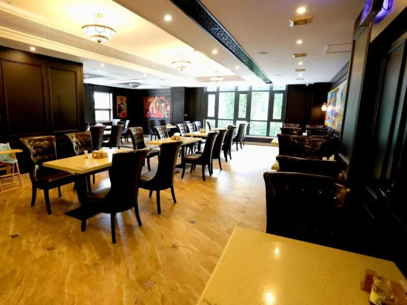 GreenTree Eastern Hotel Yueqing Shifu Chenmu Square