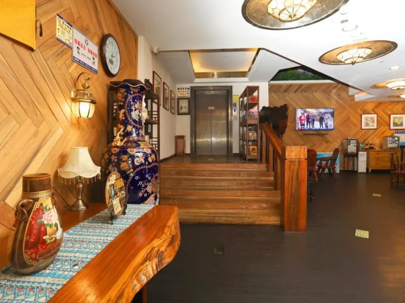 GreenTree Eastern Hotel Yueqing Shifu Chenmu Square