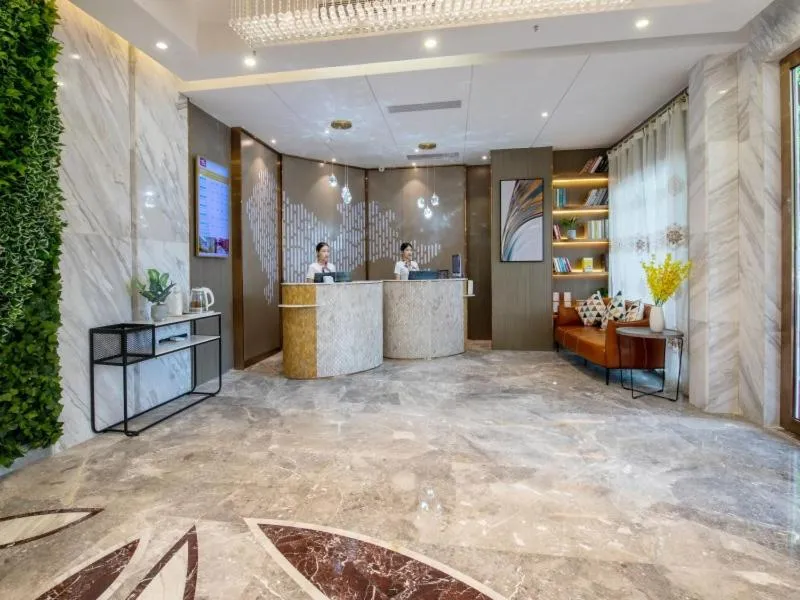 GreenTree Eastern Hotel Shenzhen Futian Civic Center Jingtan Subway Station