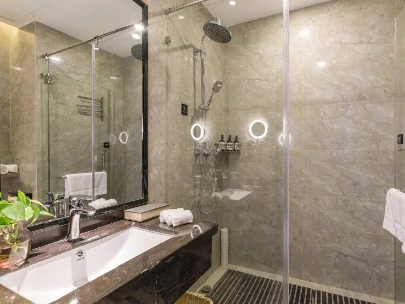 GreenTree Eastern Hotel Shenzhen Pinghu Hua'nan City Hehua Subway Station