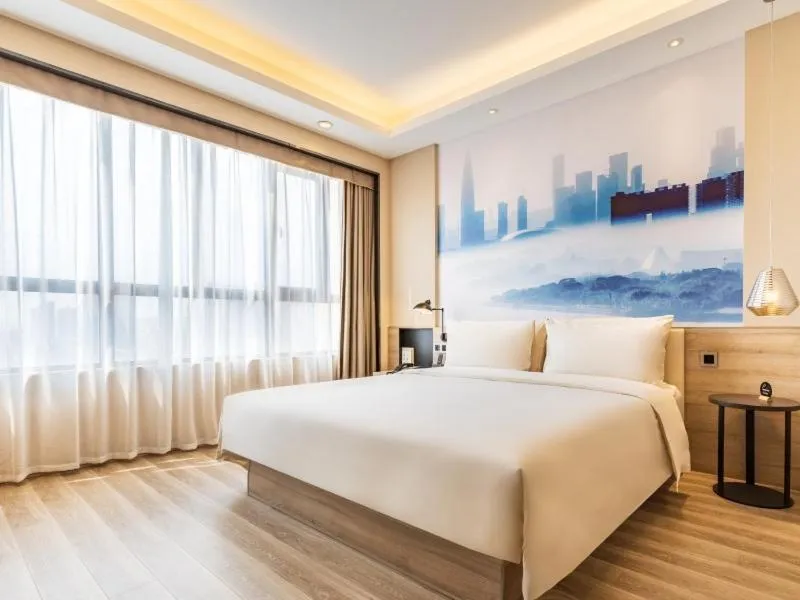 GreenTree Eastern Hotel Shenzhen Pinghu Hua'nan City Hehua Subway Station