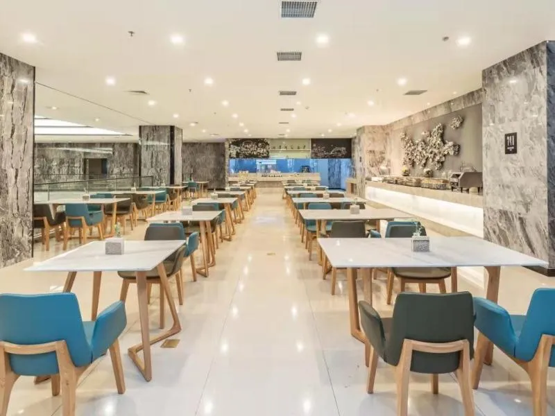 GreenTree Eastern Hotel Shenzhen Pinghu Hua'nan City Hehua Subway Station