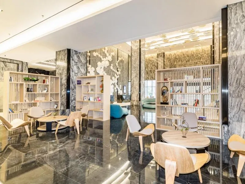 GreenTree Eastern Hotel Shenzhen Pinghu Hua'nan City Hehua Subway Station