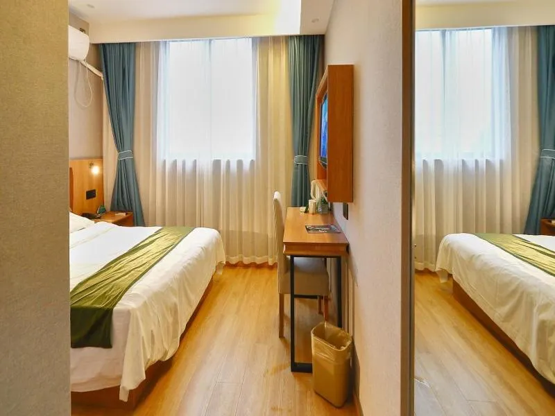 GreenTree Inn Express Hotel North Huaihai Road