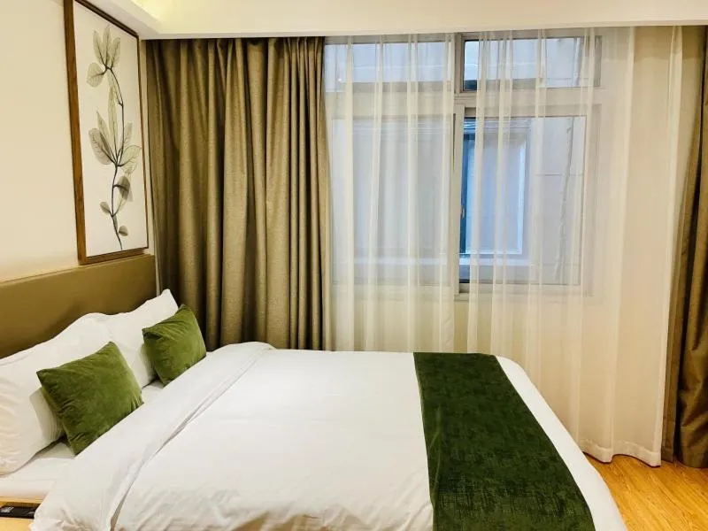 Bed in GreenTree Inn Express Hotel Jiangsu Suqian Shuyang Bus Station