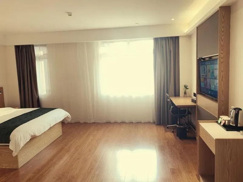 Bed in GreenTree Inn Express Hotel Jiangsu Suqian Shuyang Bus Station