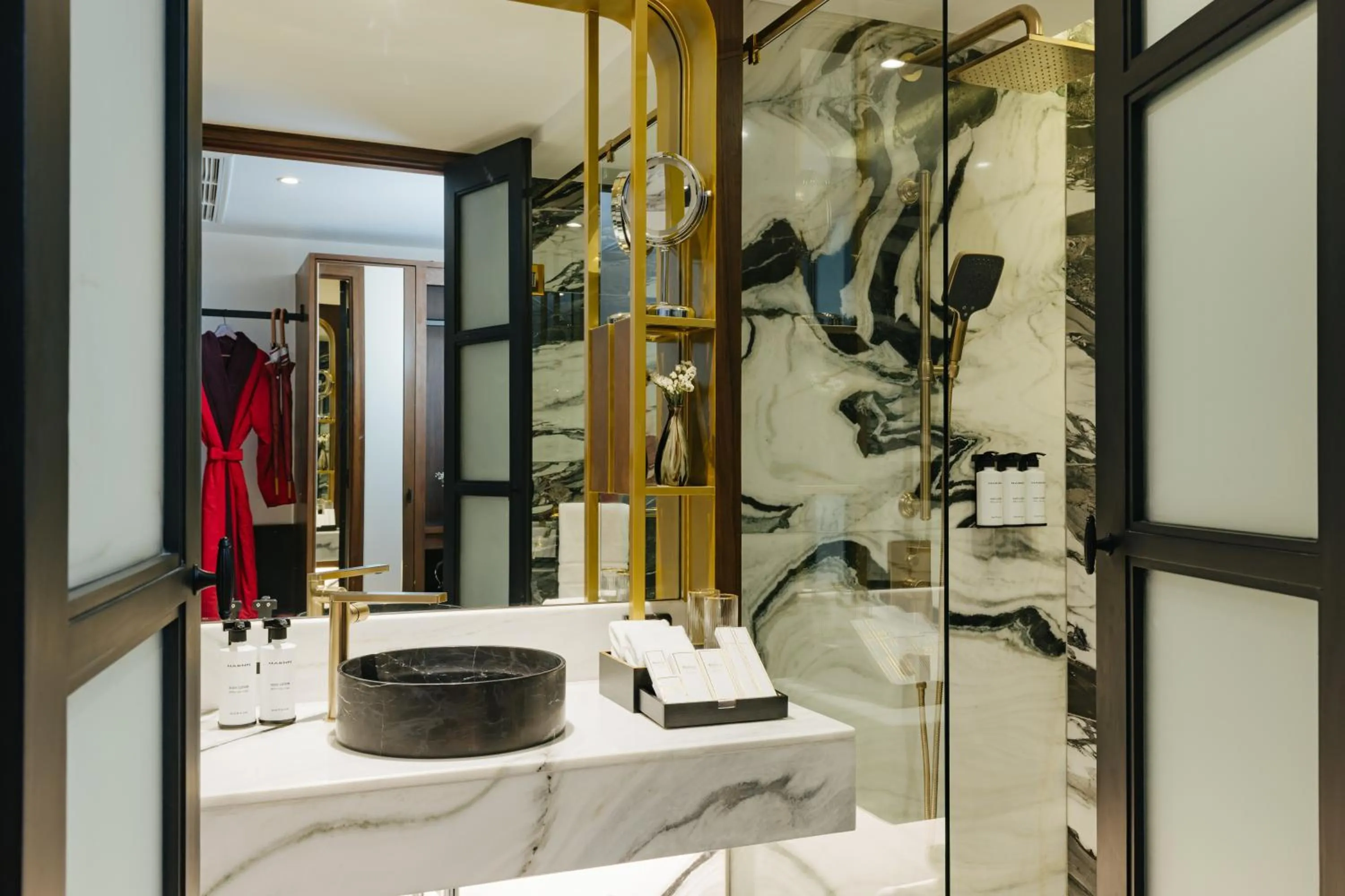 Shower in Hotel Sensai Nimman Chiang Mai - Adults Only