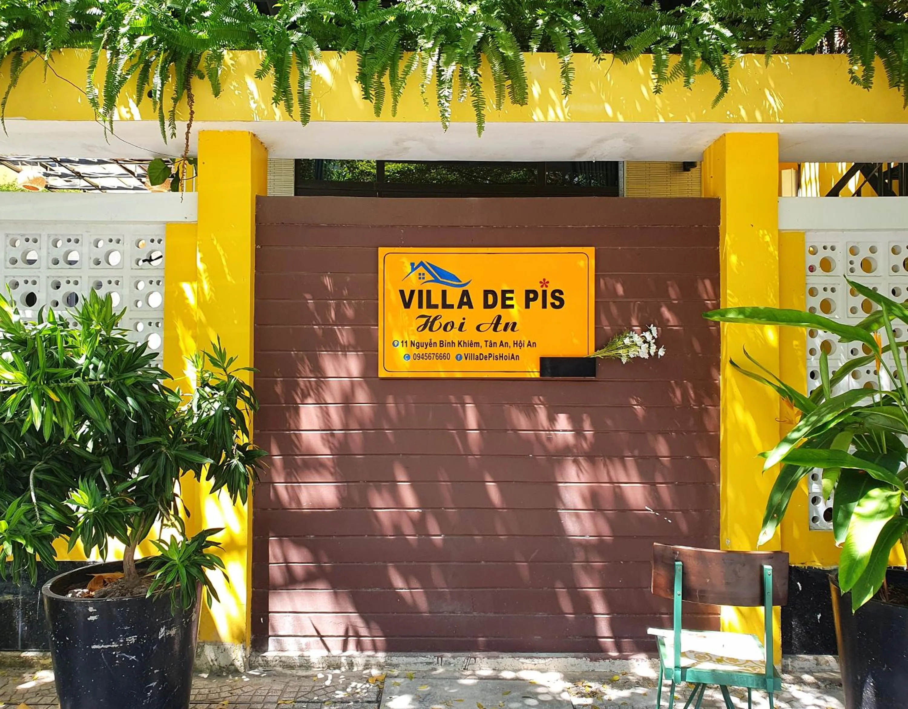 Property building in Villa De Pi's Hoi An
