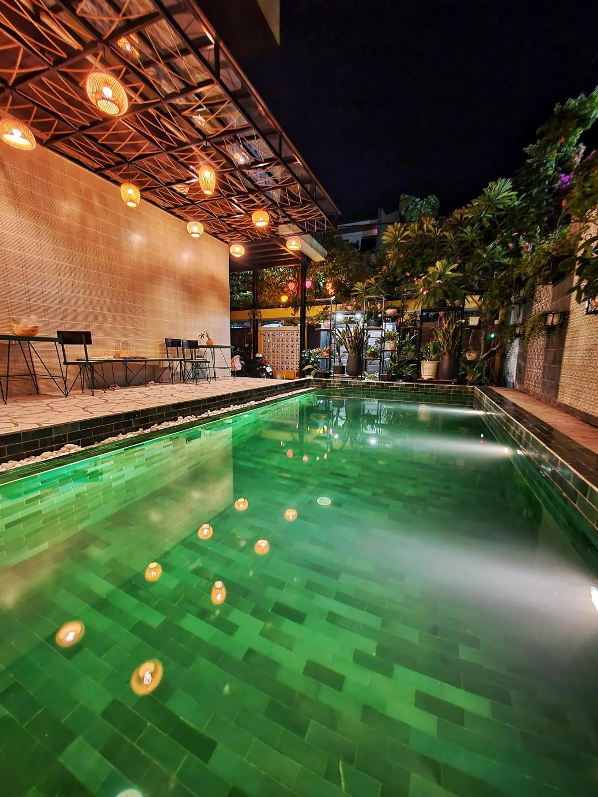 Night in Villa De Pi's Hoi An