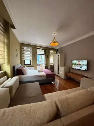 Greenbird Suites Greenbird Suites