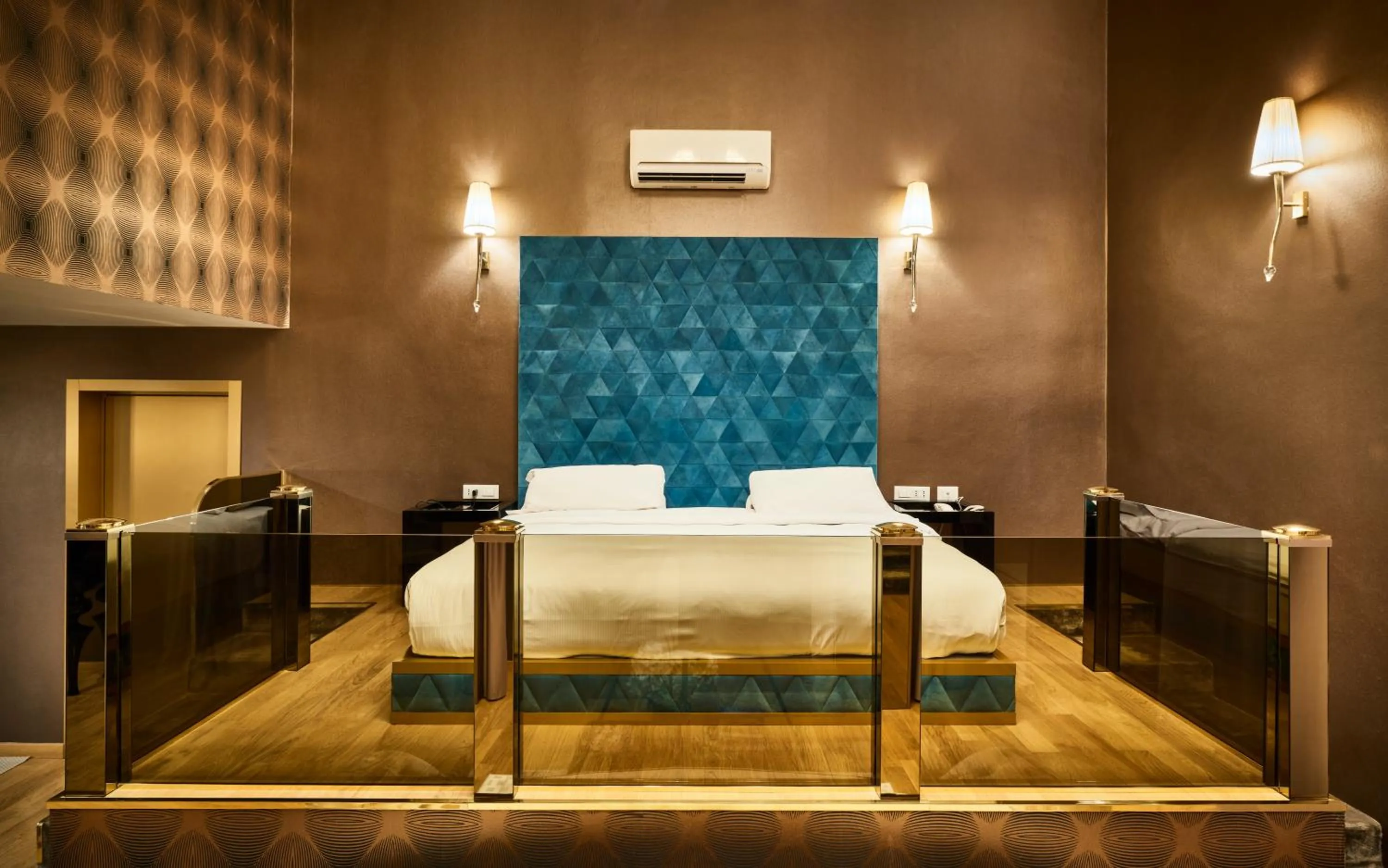 Bed in Penthouse Suite Rome - Private Suites