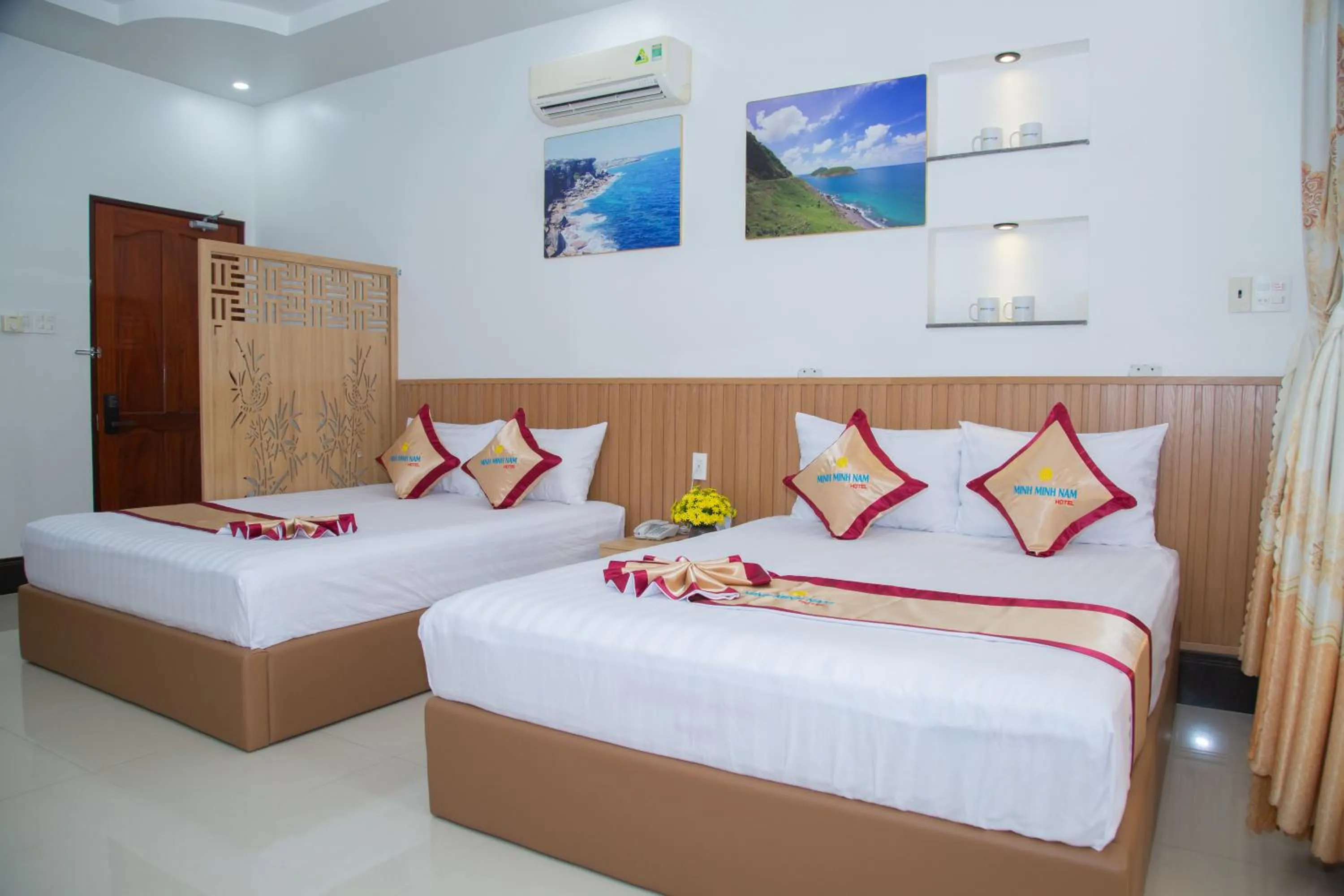 Photo of the whole room, Bed in Minh Minh Nam 2 Hotel