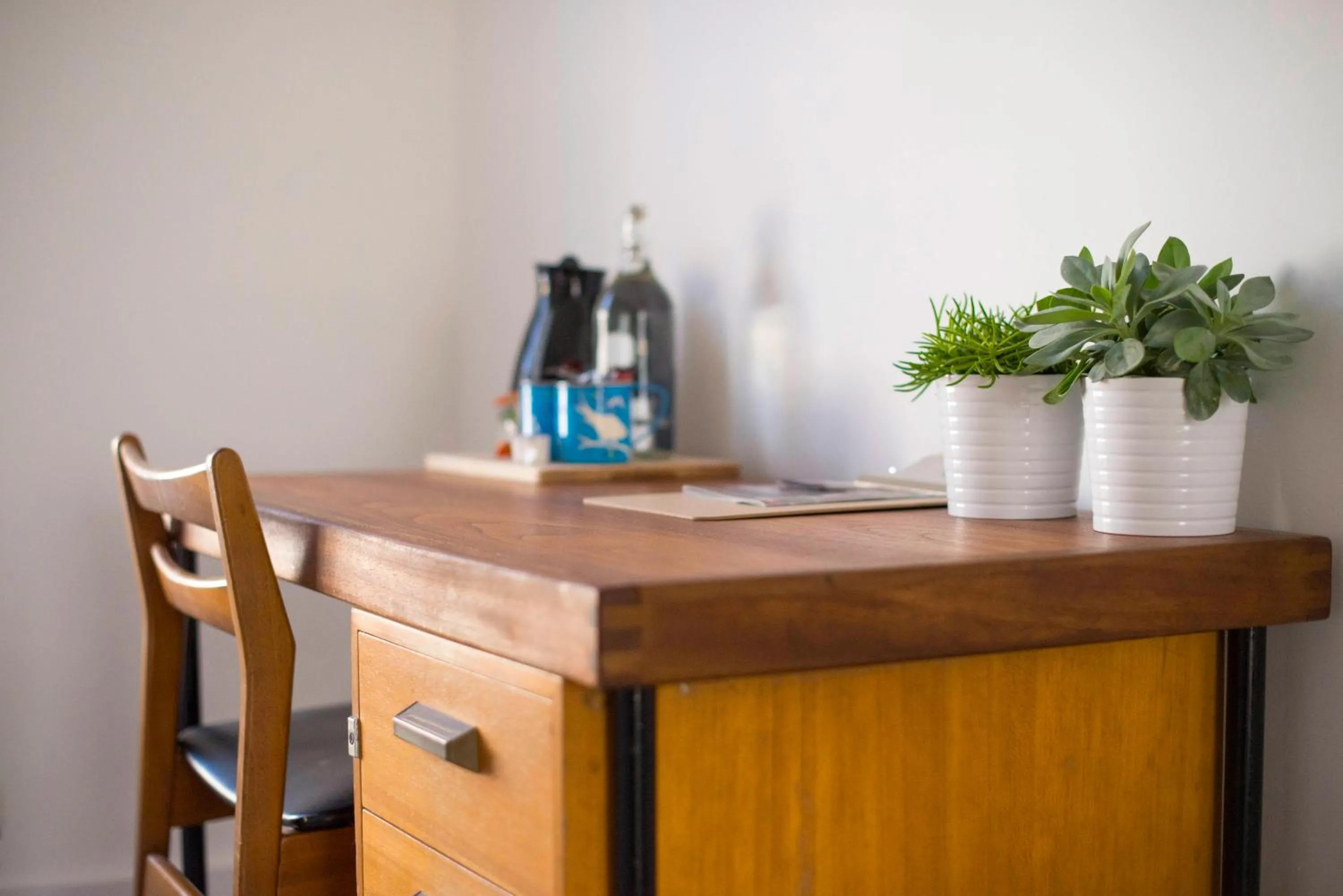 Decorative detail in Dog and Whistle Pub
