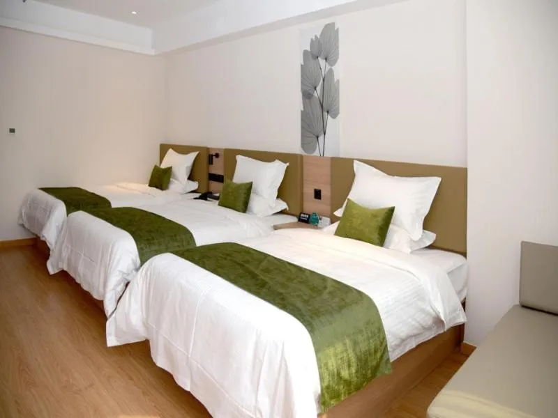 GreenTree Inn Express Hotel Heyuan N1 High Fountain