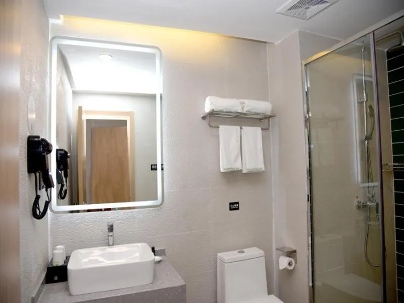 GreenTree Inn Express Hotel Heyuan N1 High Fountain