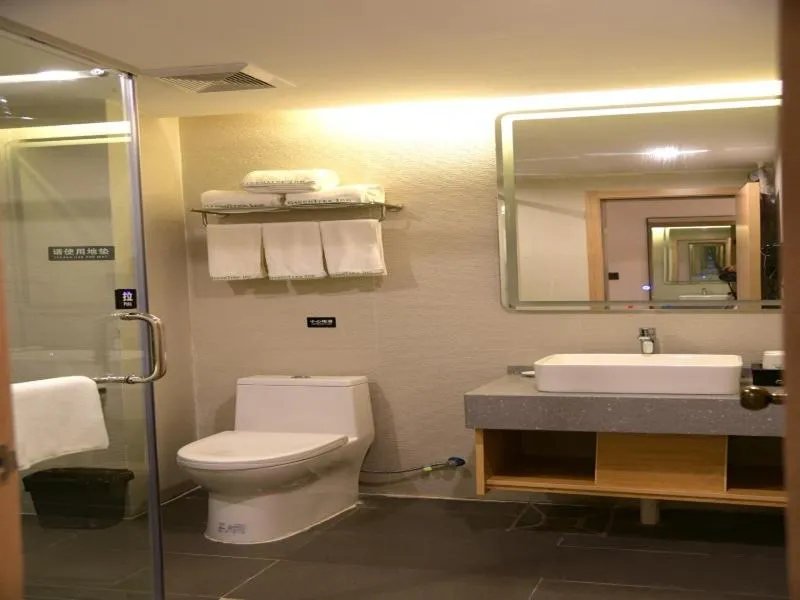 GreenTree Inn Express Hotel Heyuan N1 High Fountain