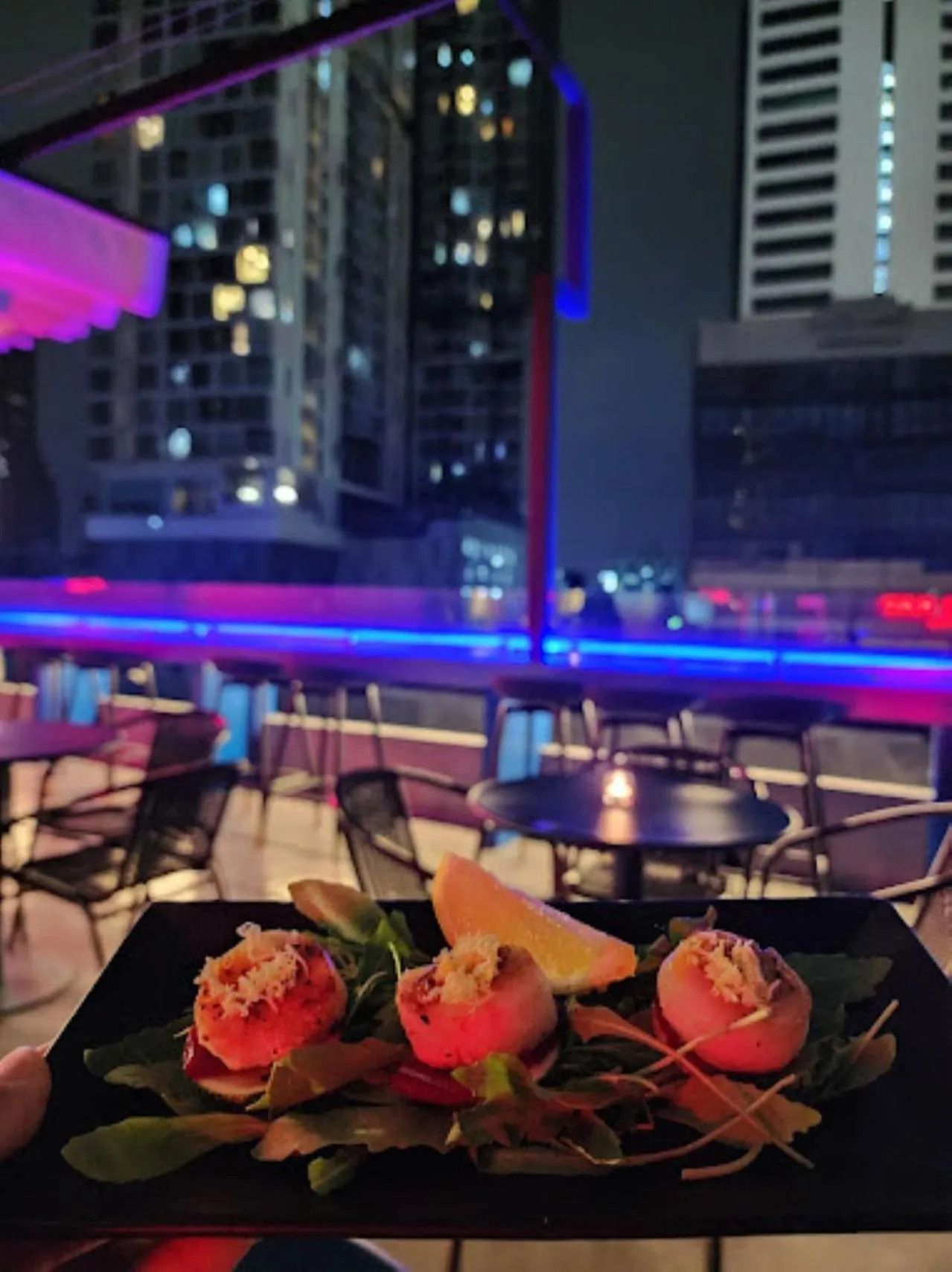 Lounge or bar in The poshtel Bangkok By Benya